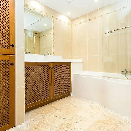 Bennecke Principe Apartment